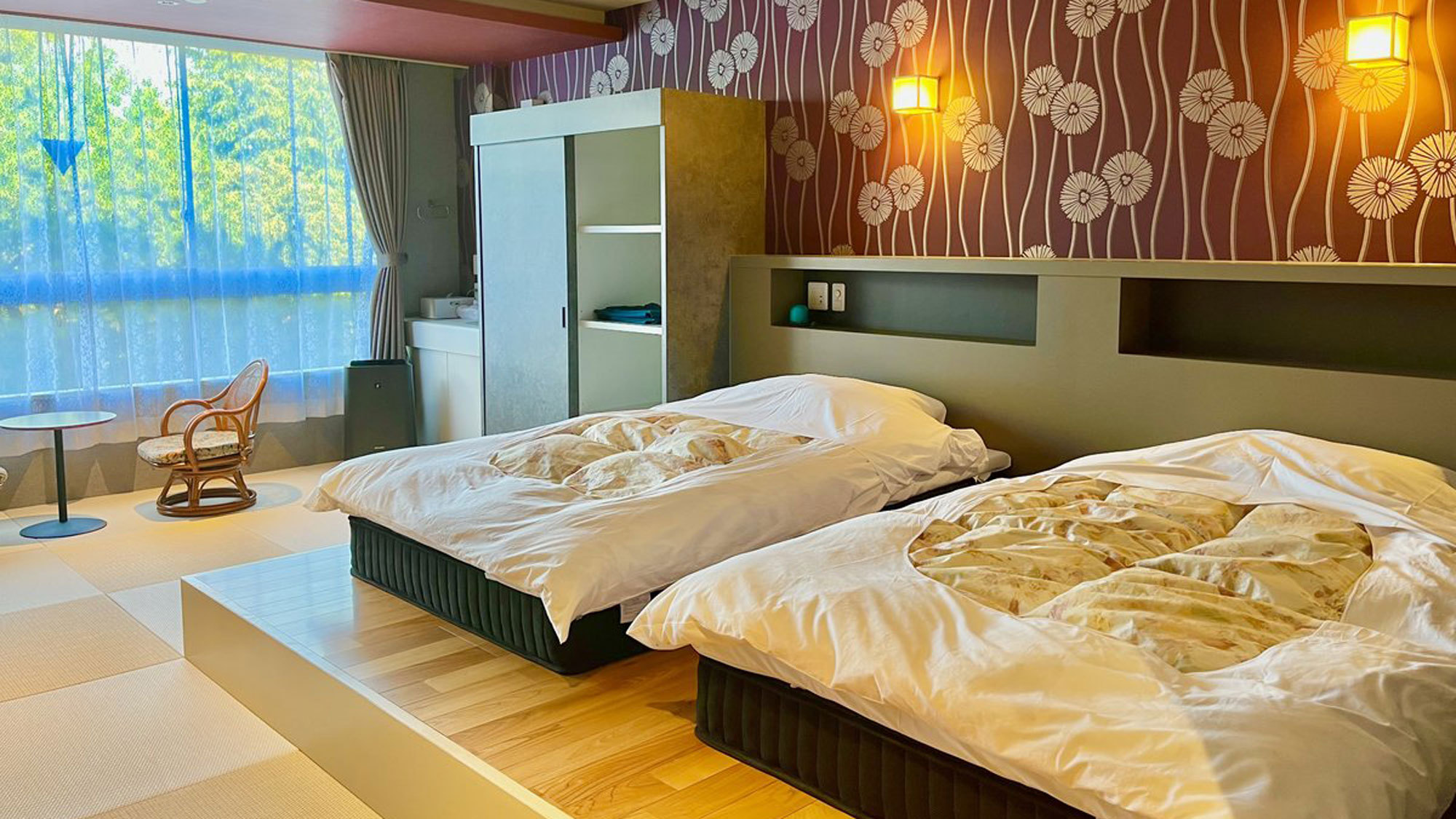 *【和モダン10.5畳（一例）】足をのばしてくつろげる、明るく柔らかな雰囲気の空間となっています