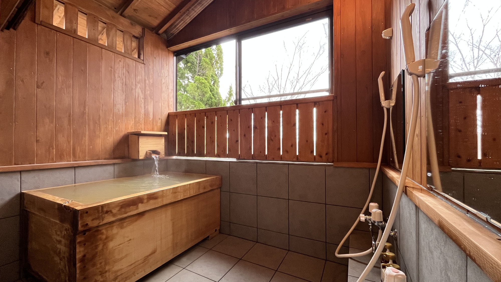 【おかえりなさい割】【無印良品】家具/内装リニューアル〜たちばな〜専用眺望温泉付き 