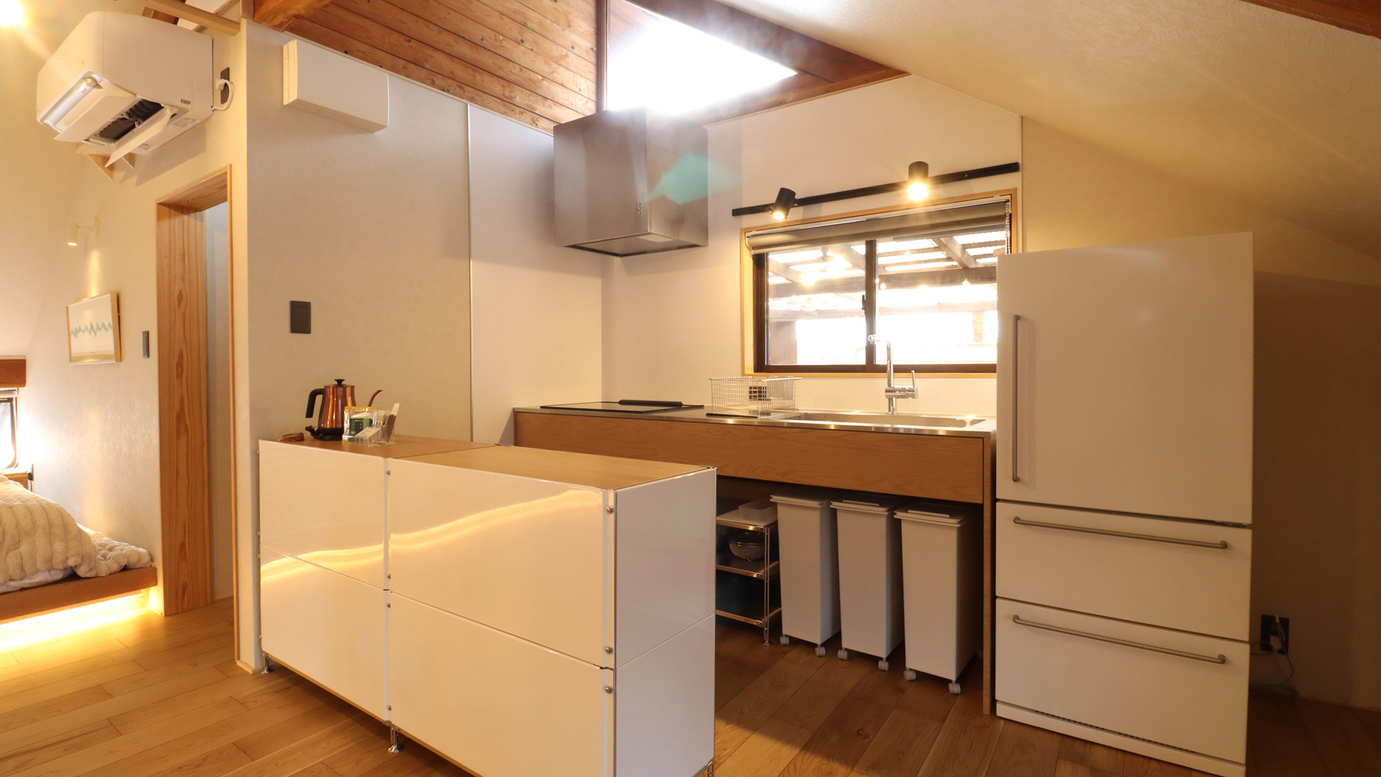 【たちばな】キッチン用品も無印良品のグッズで揃えております