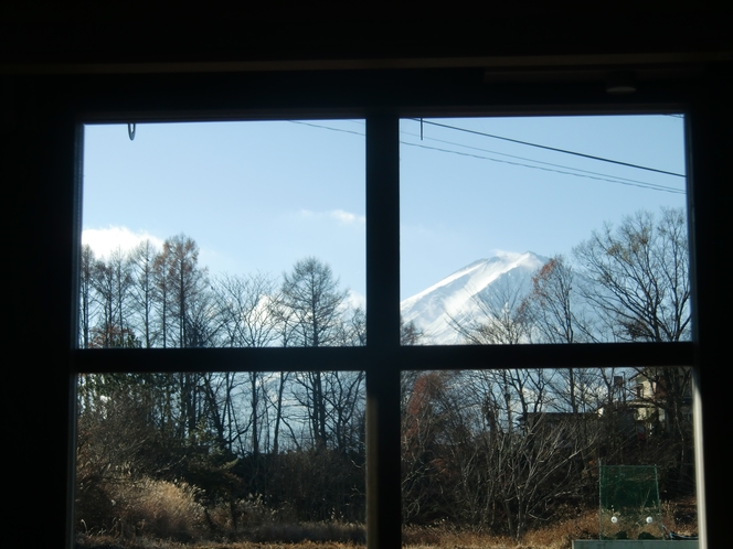 タイプ１の棟から見える富士山（冬）