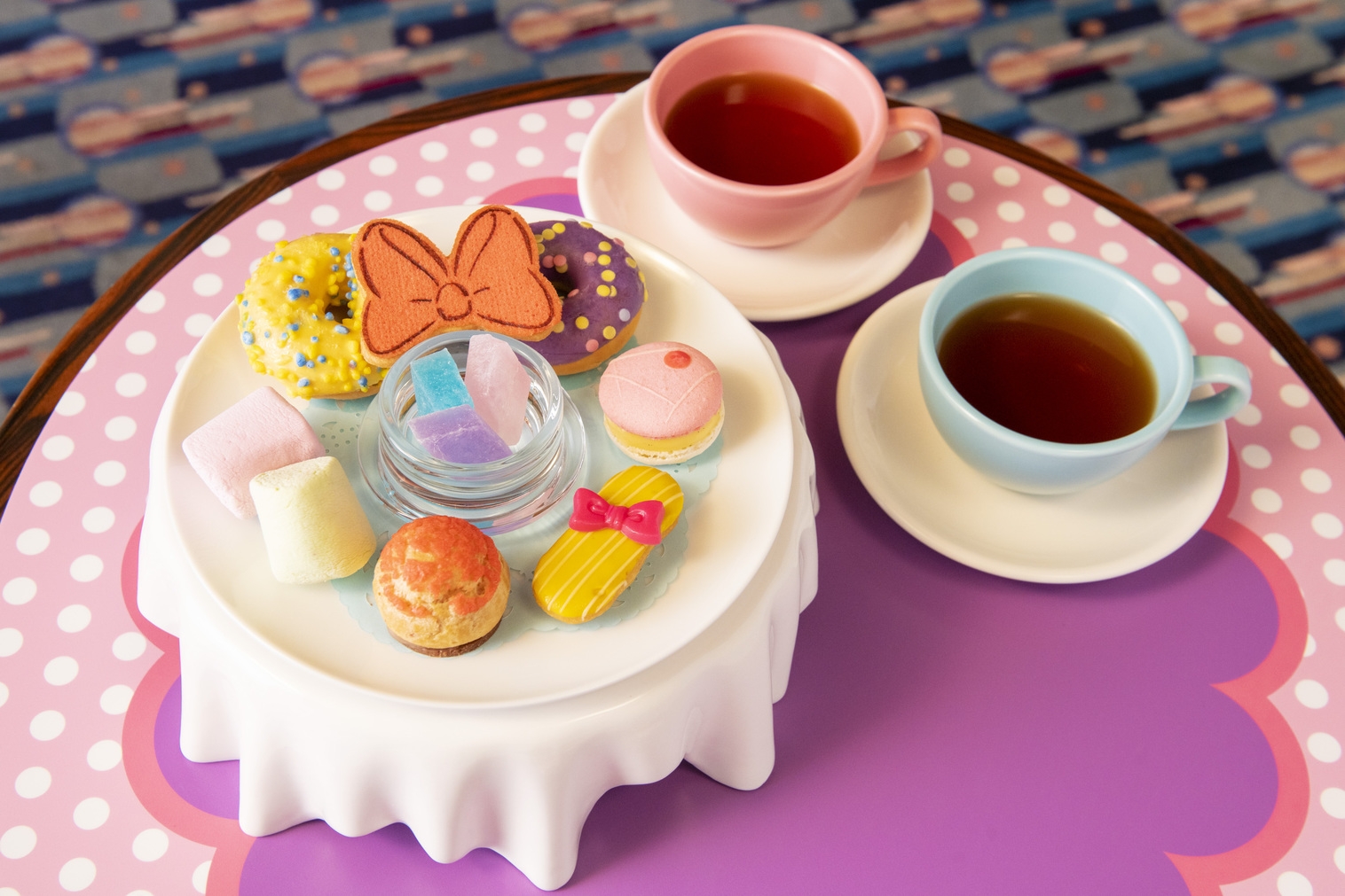 ミニーマウスルーム（「パジャマパーティー」プラン）キャラクターグリーティング 18:15