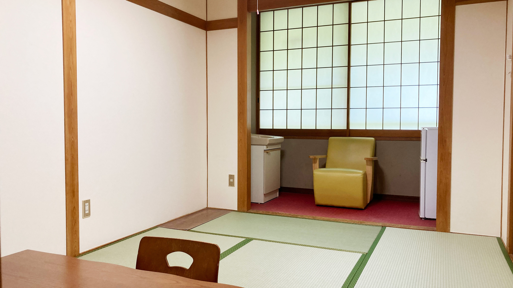 【訳あり】和室6畳（階段利用・アウトバス）