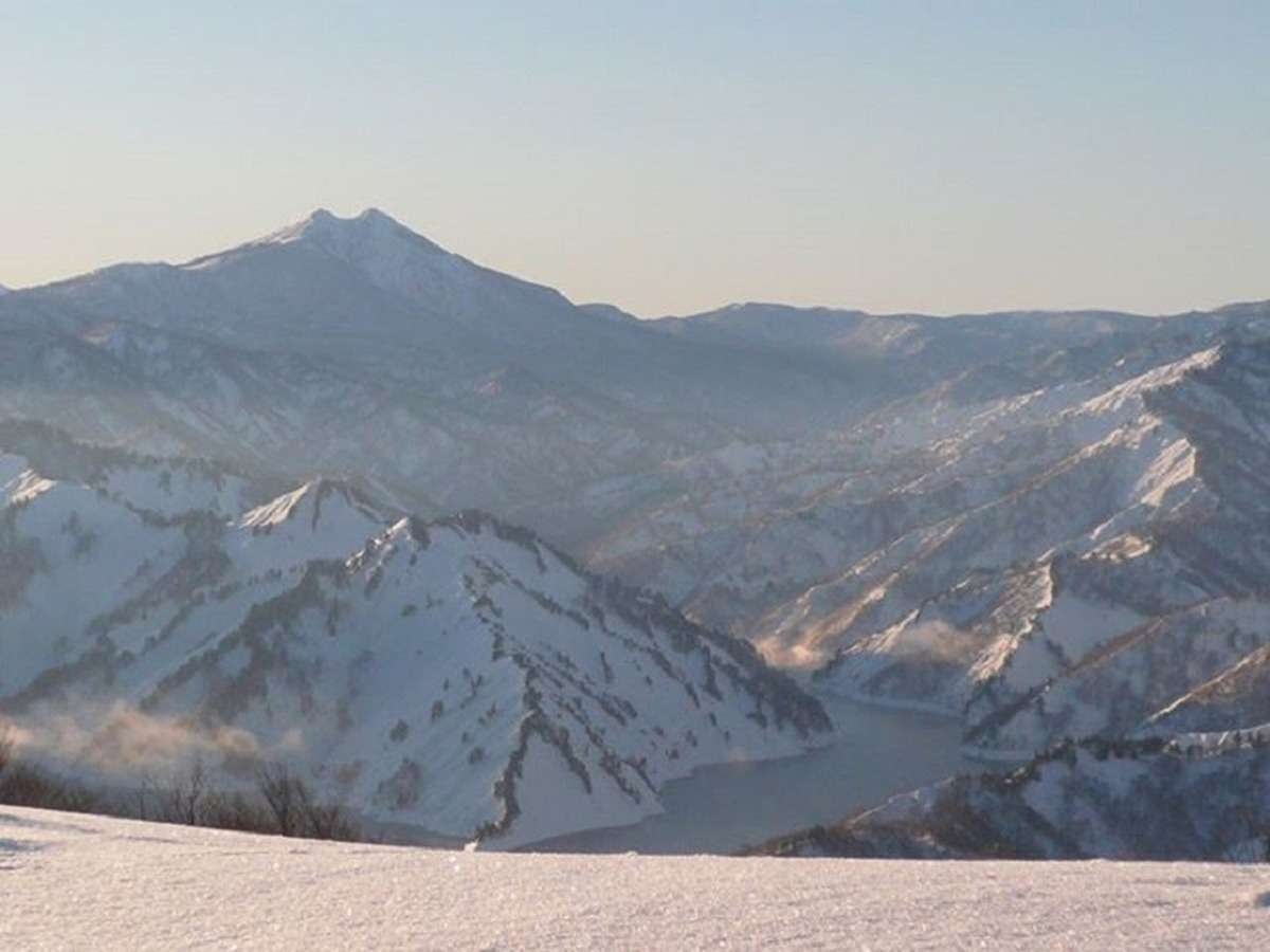 【春スキーの名所！】★☆奥只見丸山スキー場のリフト券付き、1泊2食付きバイキングプラン☆★