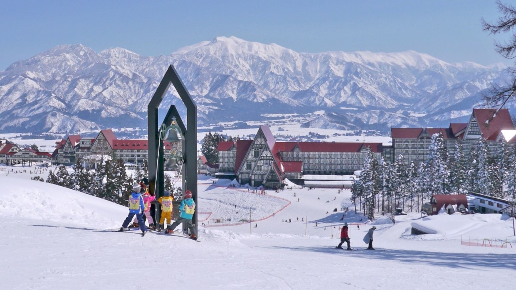 2つのスキー場からお選びいただけます♪♪「上越国際スキー場」「岩原スキー場」リフト券付きプラン！！