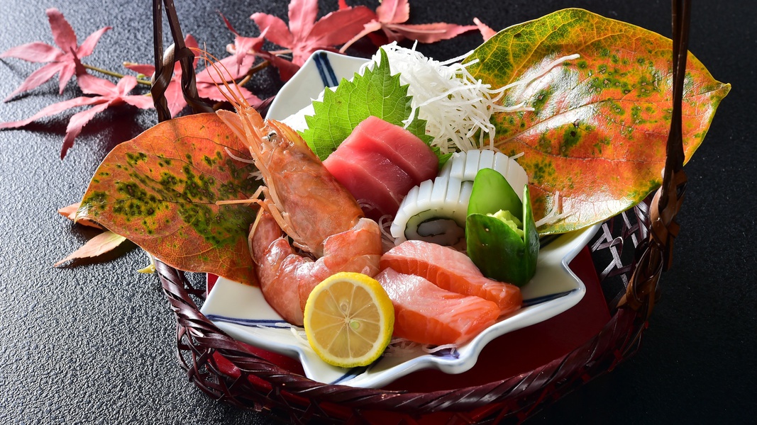 ＜10/1〜11/23 期間限定＞秋の味覚松茸料理三種★松茸会席【個室食】