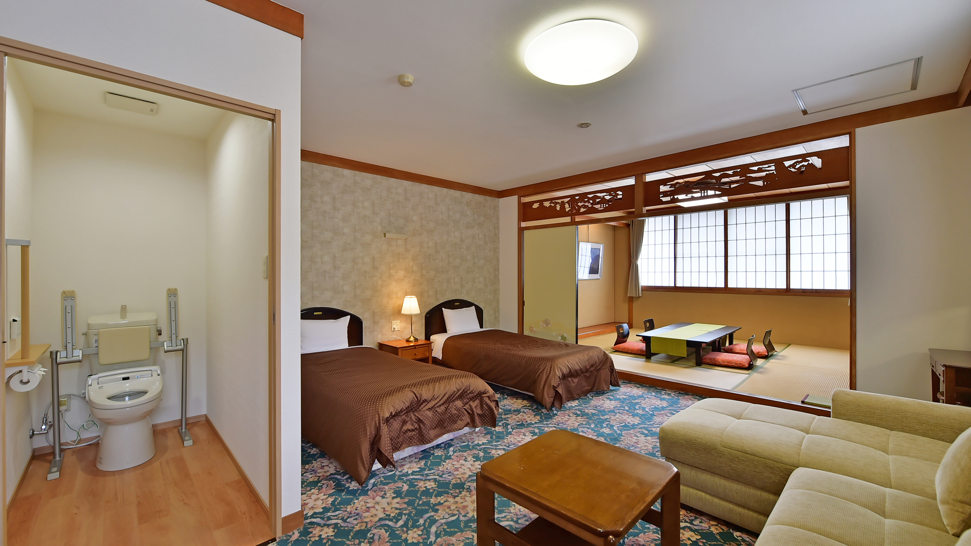 和洋室［2ベッド+8畳］の一例