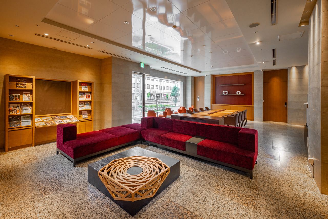 宿泊者ラウンジ1