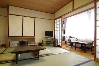 ３階　朱雀の間（定員２名）