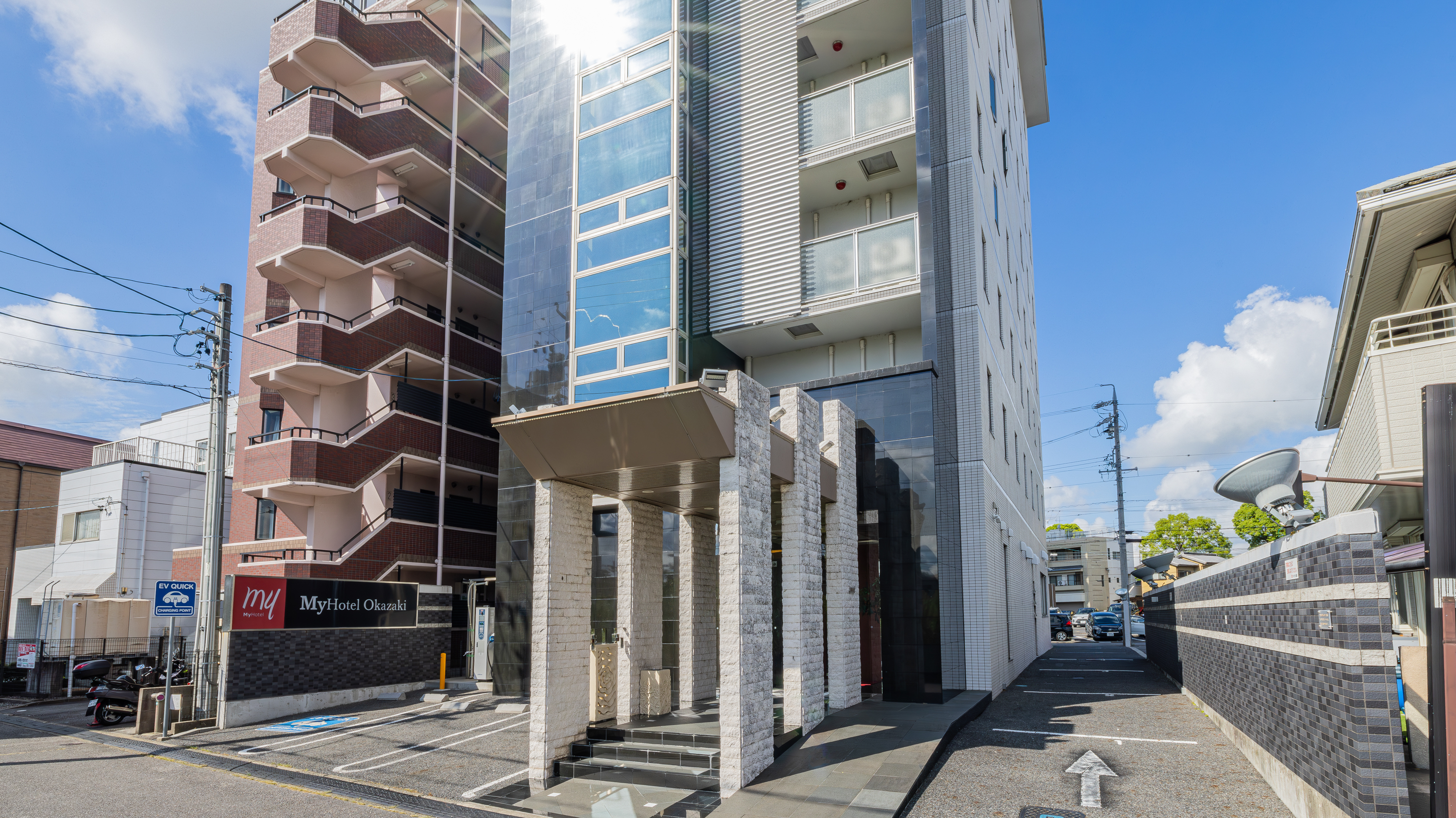 エントランス｜外観