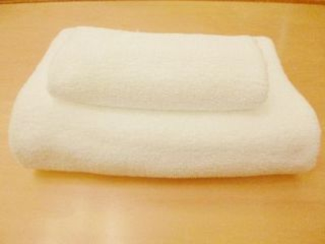 【フェイスタオル＆バスタオル】清潔なふわふわのタオルをご用意しております。