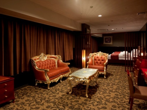 Room: King Suite