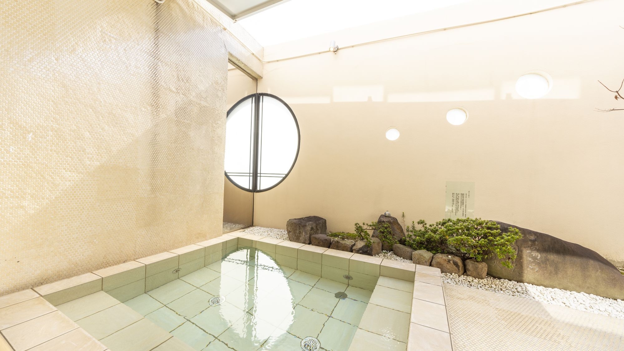 【ベストレート／素泊まり】出張や観光の拠点に／駐車場無料＆松浦ICから5分■大浴場あり■