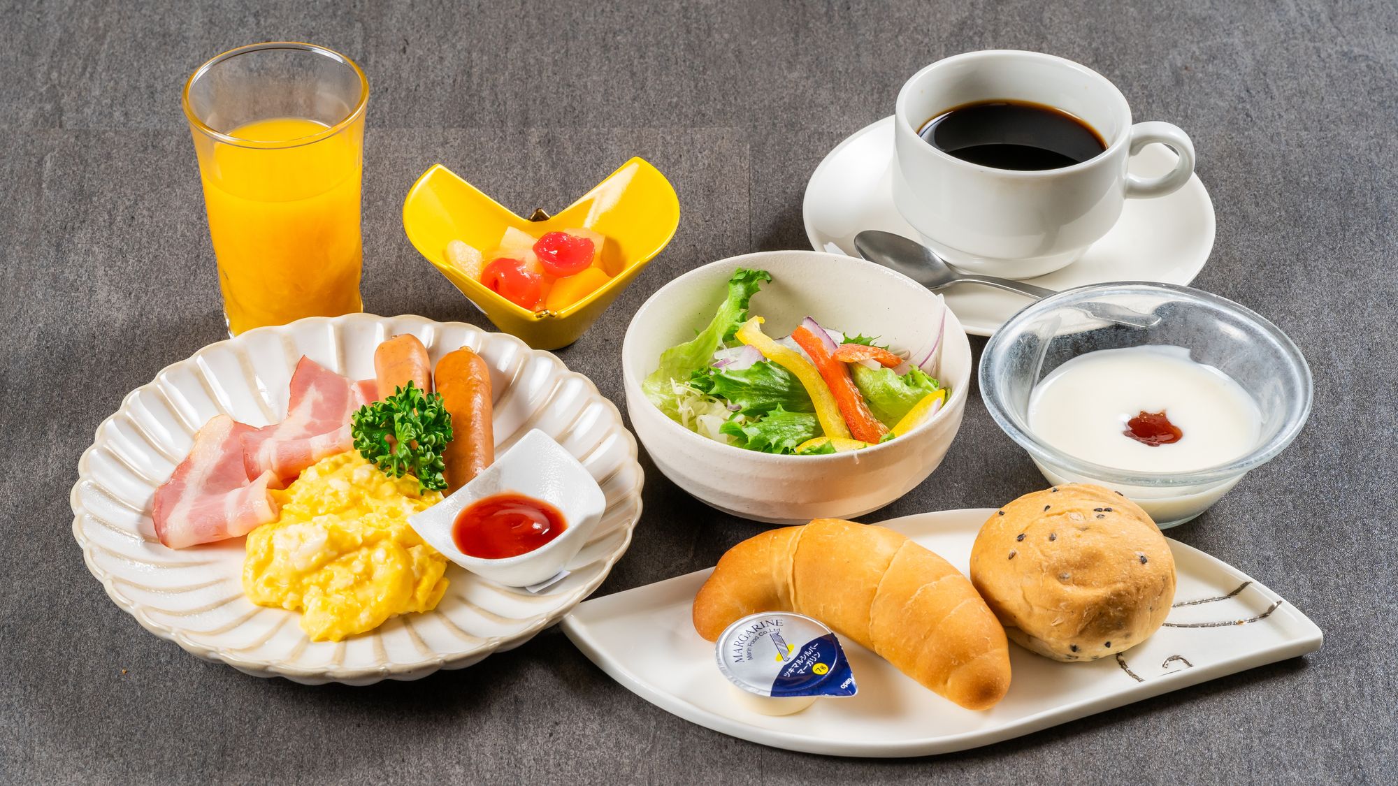 朝食(洋食セットイメージ)　「和食」または「洋食」よりお選びください