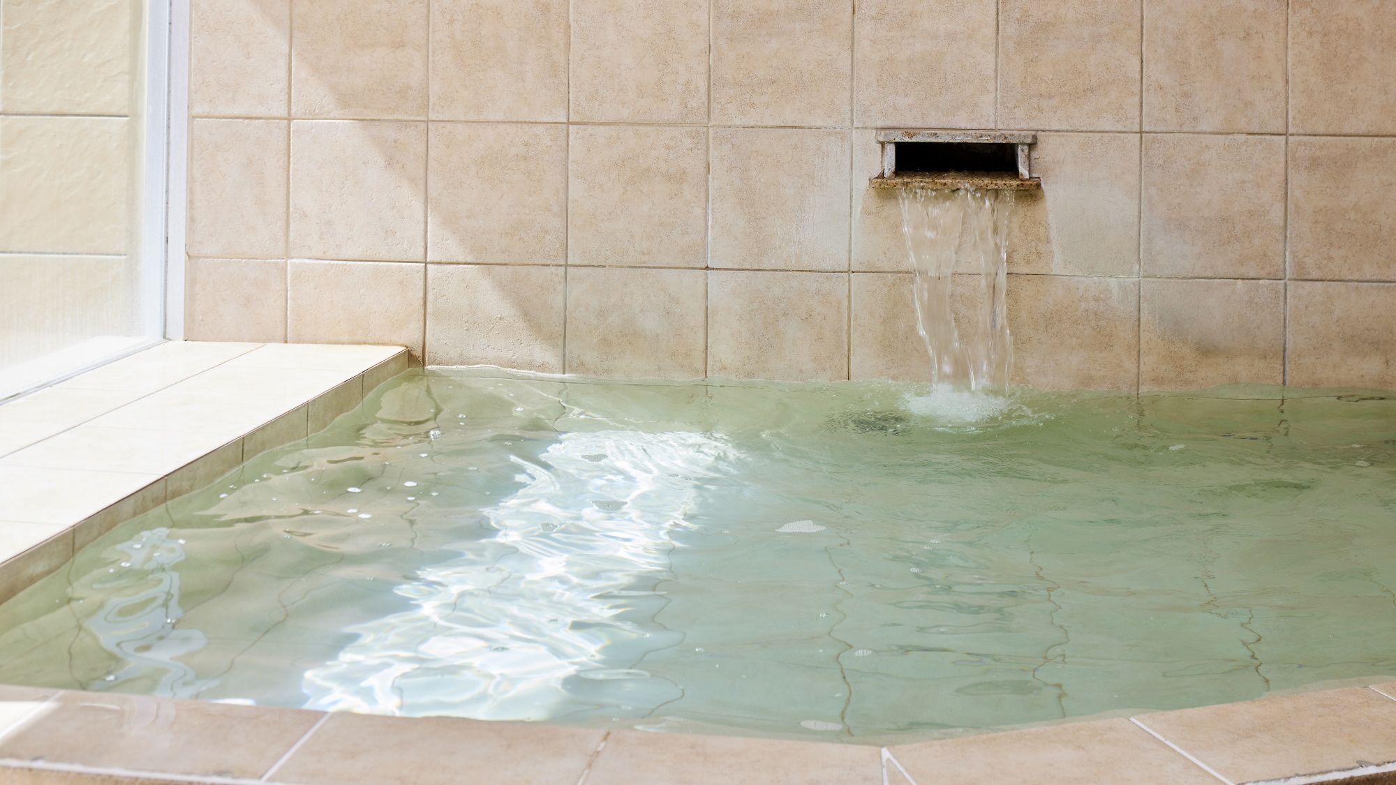 【まつらの湯】大浴場(女性)