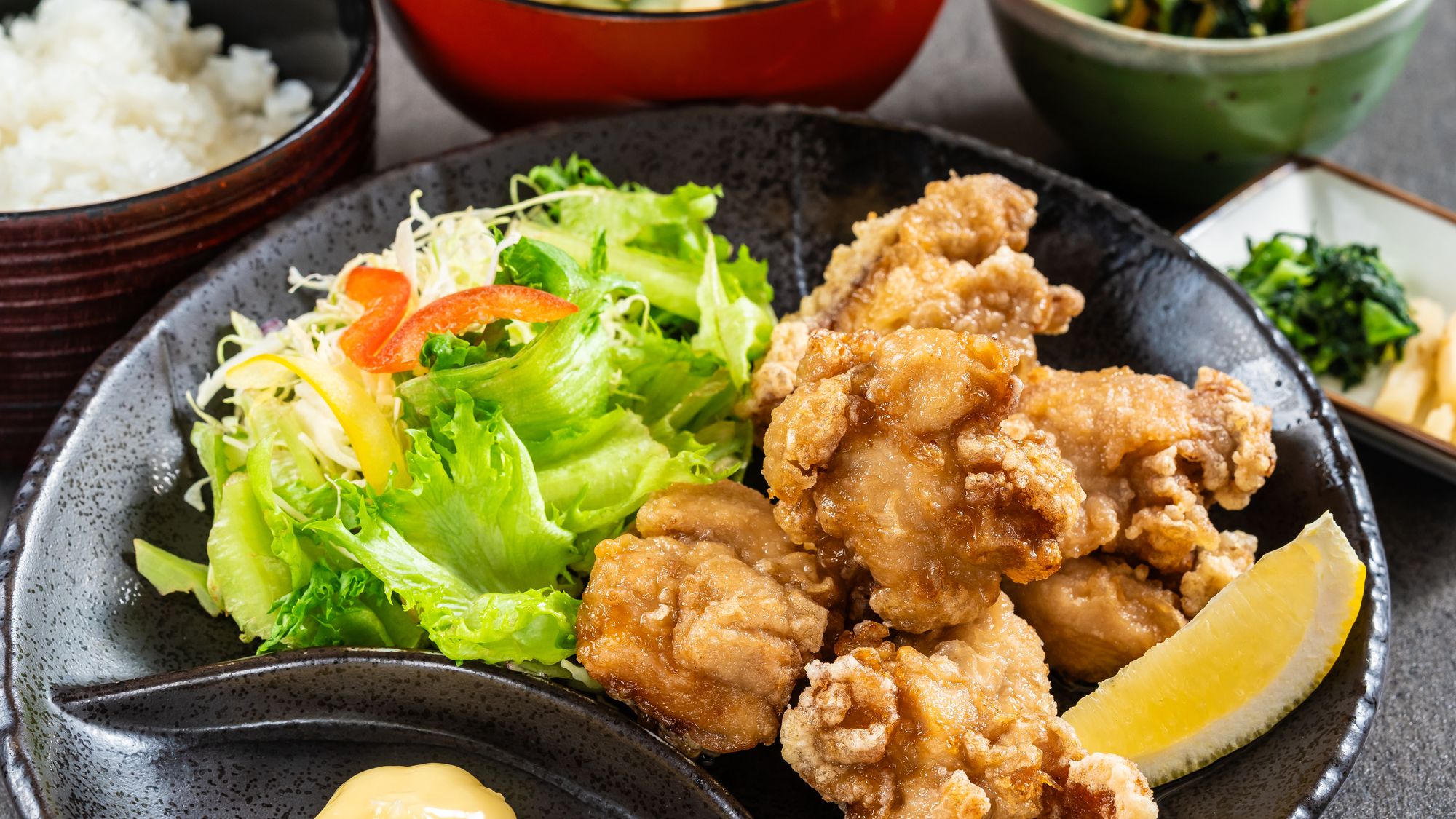 【ランチメニュー】若鶏の唐揚げ定食