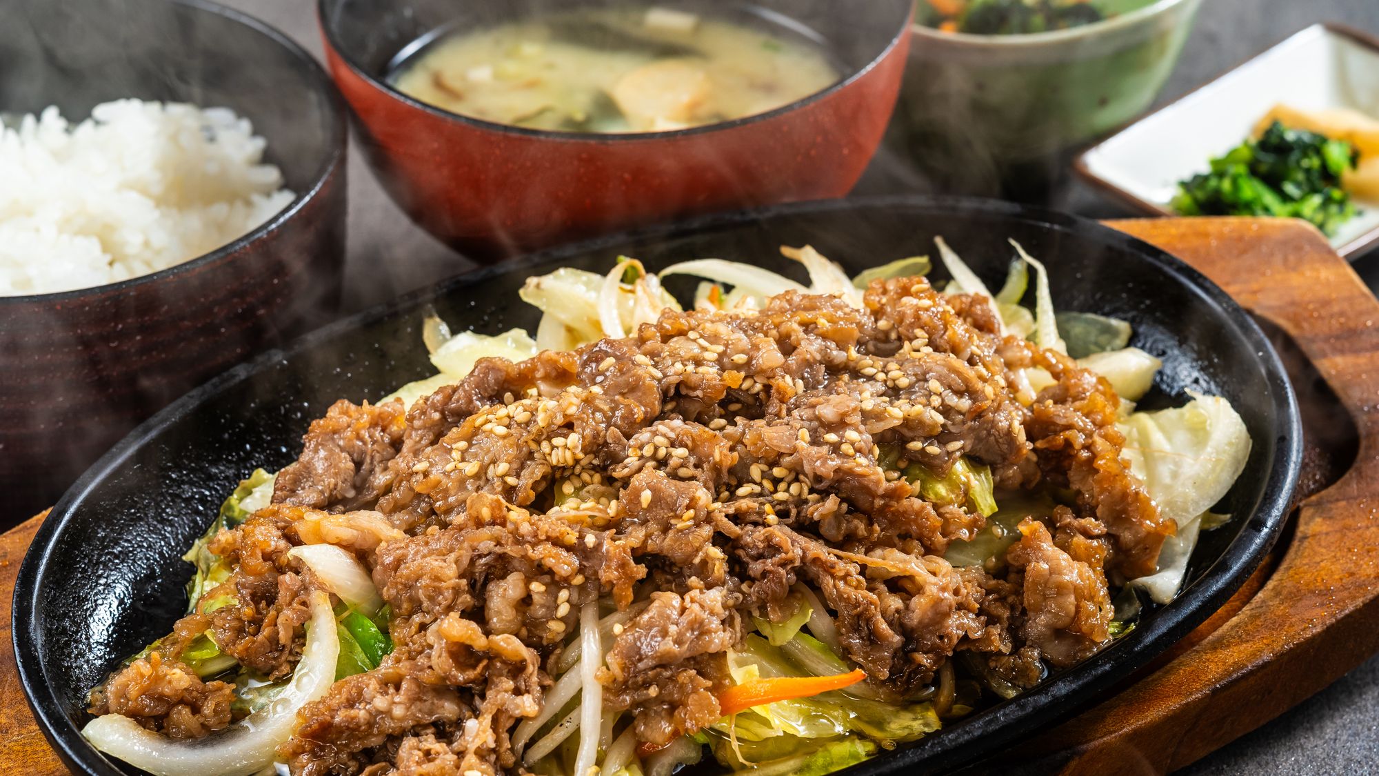 【ランチメニュー】野菜たっぷり焼肉定食