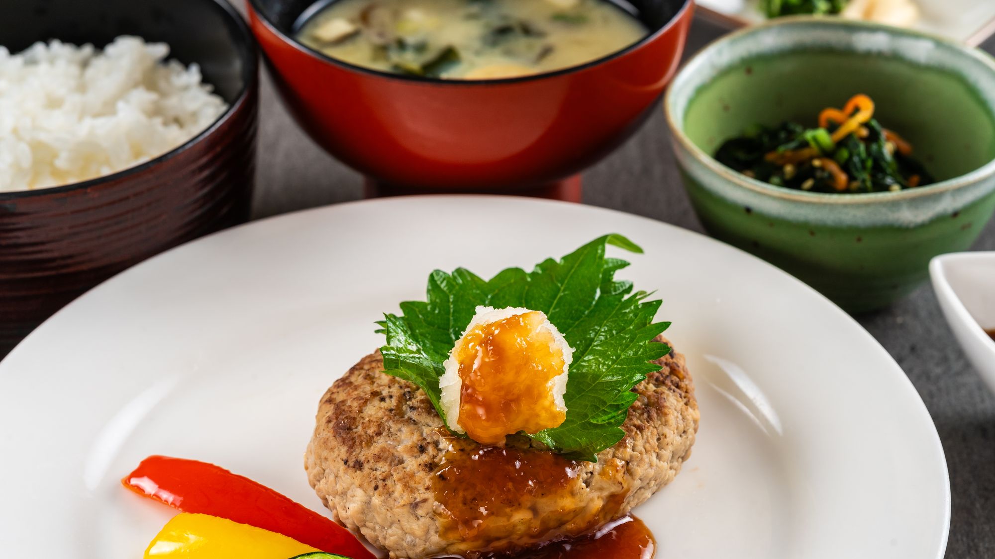 【ディナーメニュー】和風ハンバーグ定食