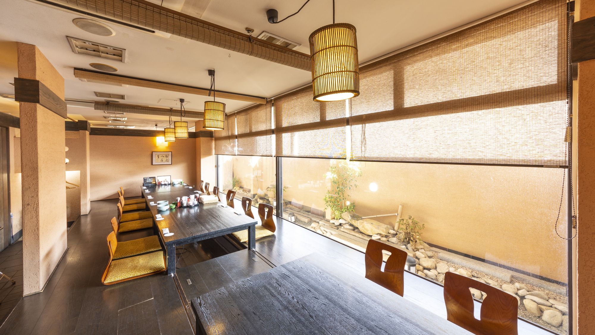 レストラン「和洋ダイニング 松花」店内