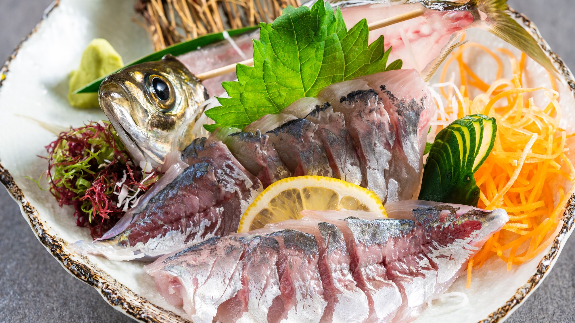 【ディナーメニュー】活アジの刺身