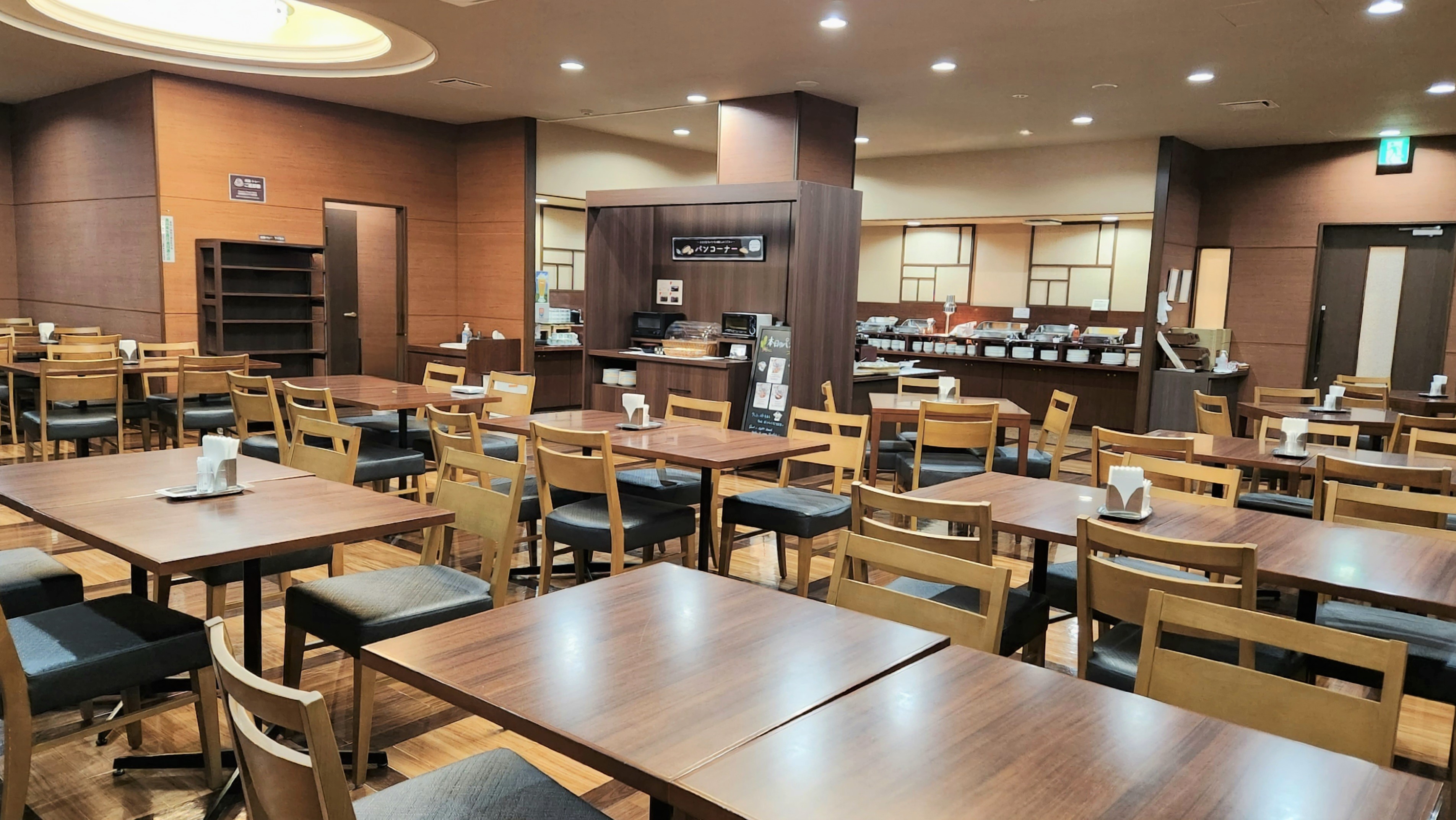 レストラン