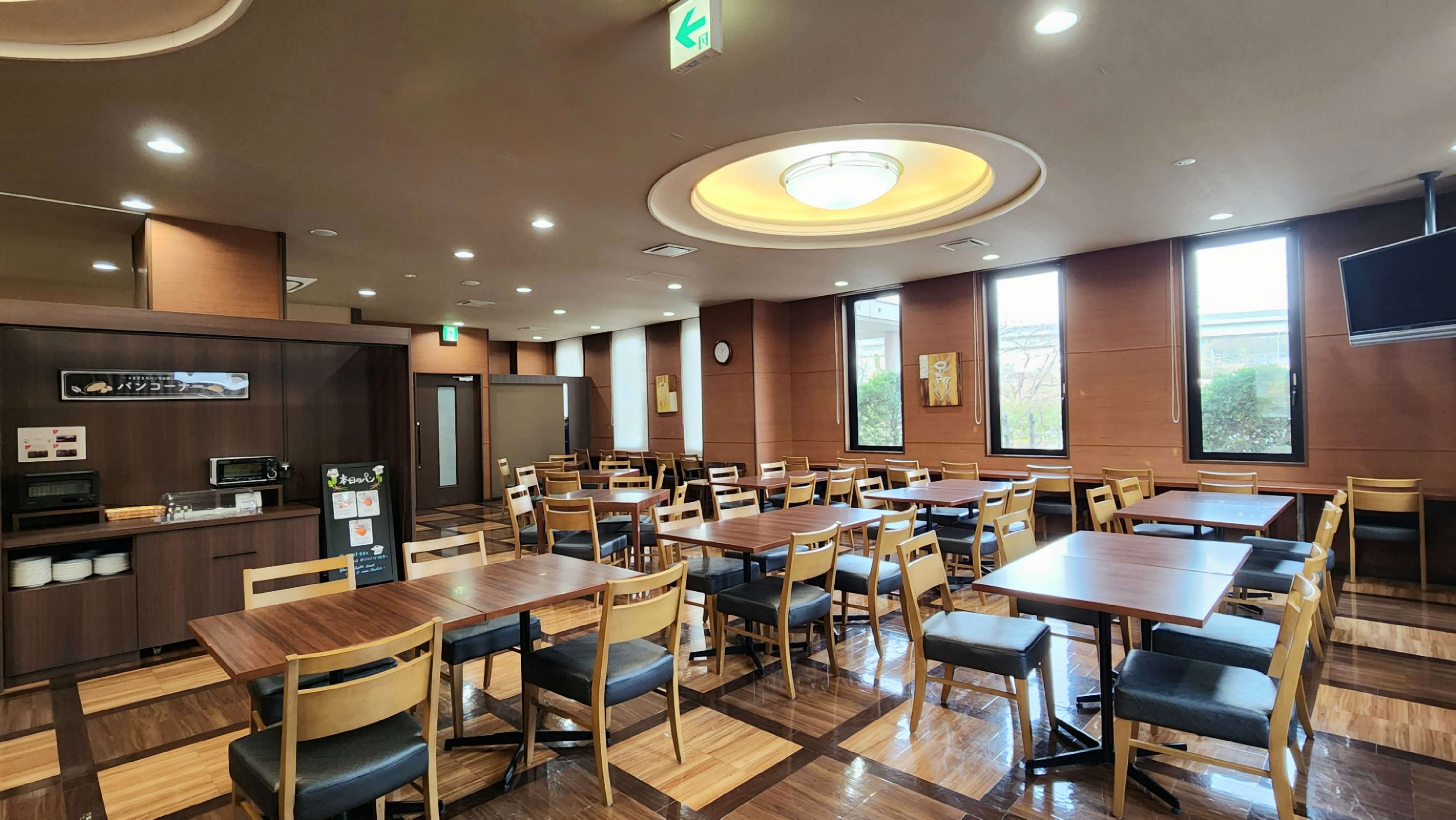 レストラン