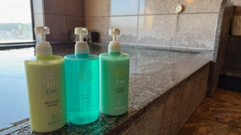 男性浴場内ボディソープ・シャンプー・コンディショナー