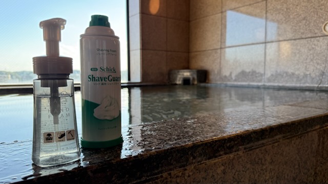 男性浴場　フェイスソープ・シェービングフォーム