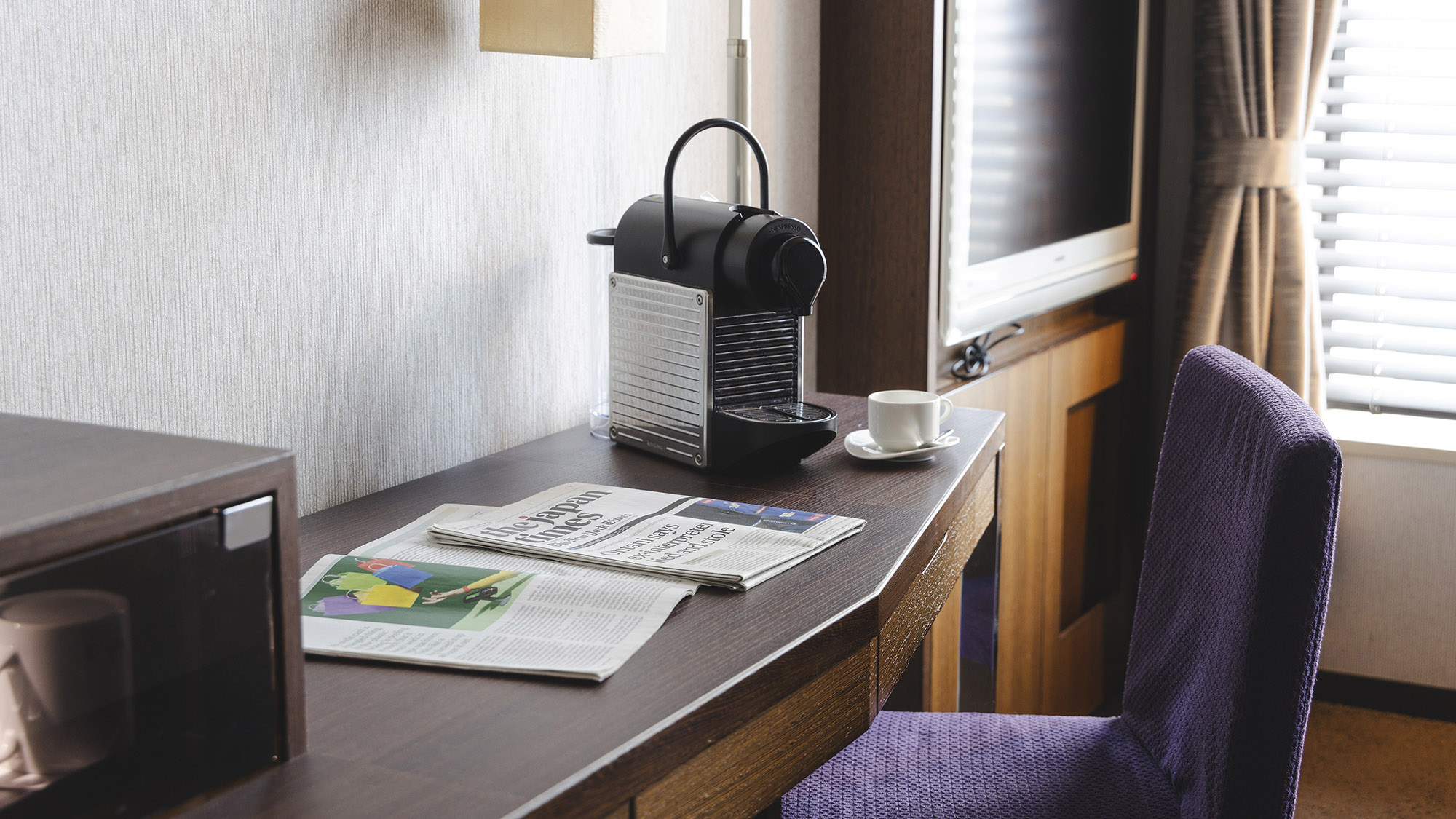 プレミアルーム　デスク