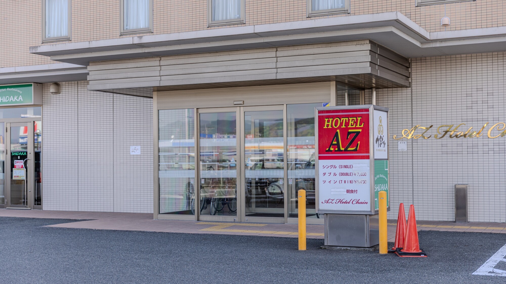 ホテル入口