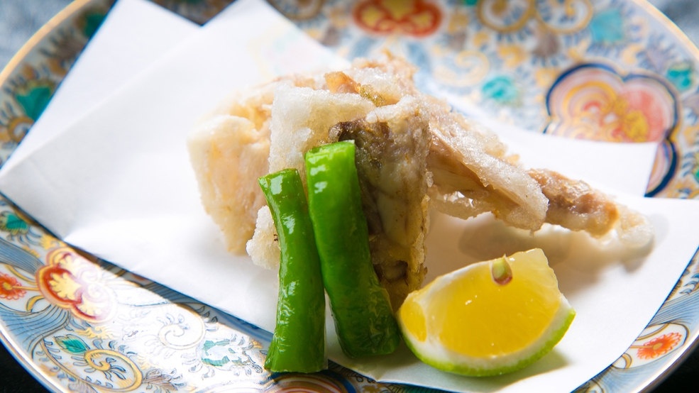 ■ふぐ三昧■ふぐ刺し＆ふぐから揚げ＆ふぐ焼き＆鍋ぞうすい◇豊かな自然と客室露天で優雅なひととき◇