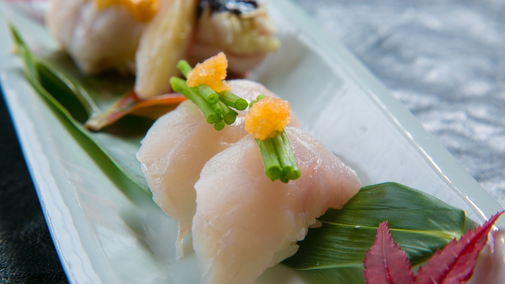 ■ふぐ三昧■ふぐ刺し＆ふぐから揚げ＆ふぐ焼き＆鍋ぞうすい◇豊かな自然と客室露天で優雅なひととき◇