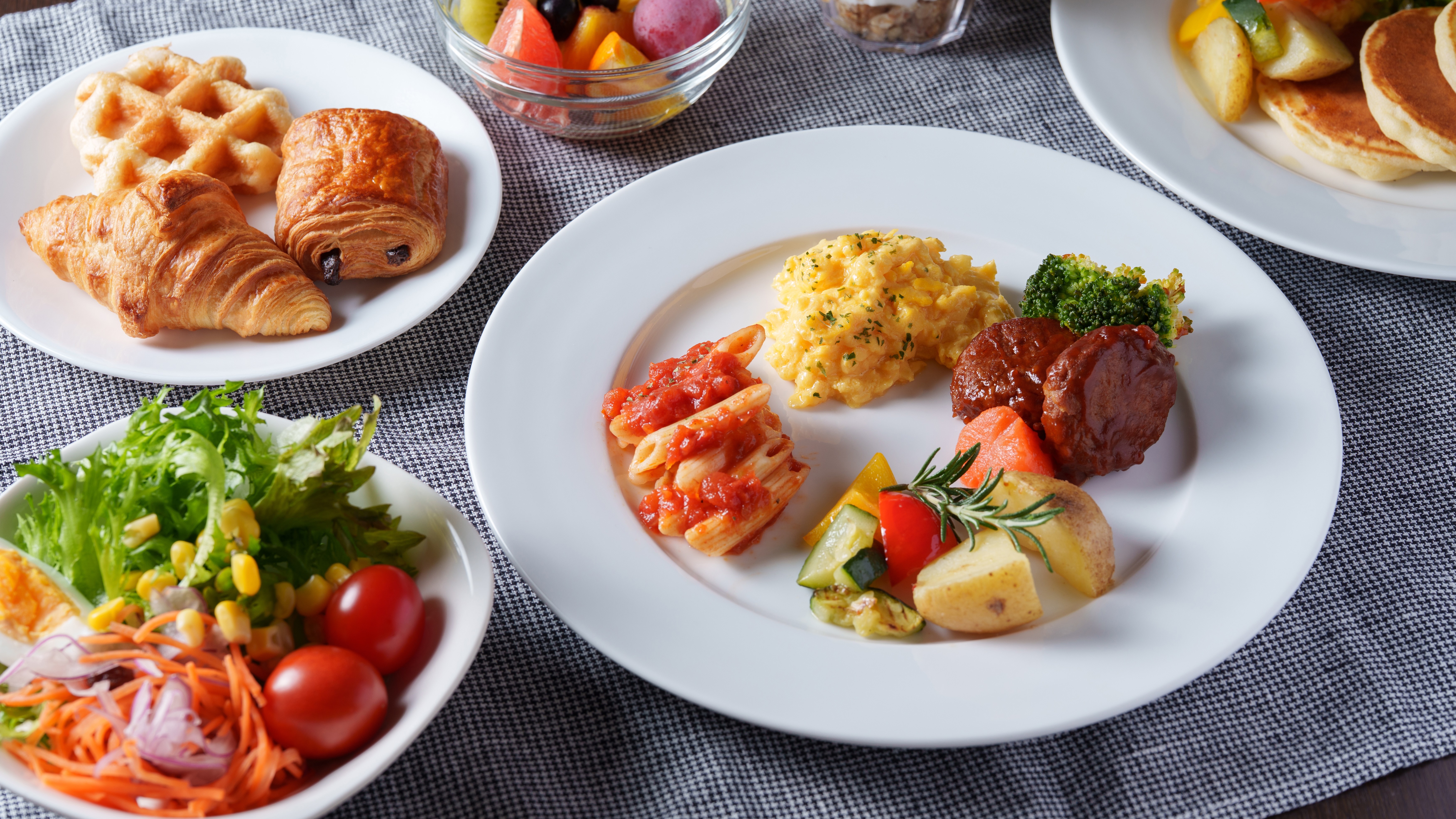 朝食ビュッフェ