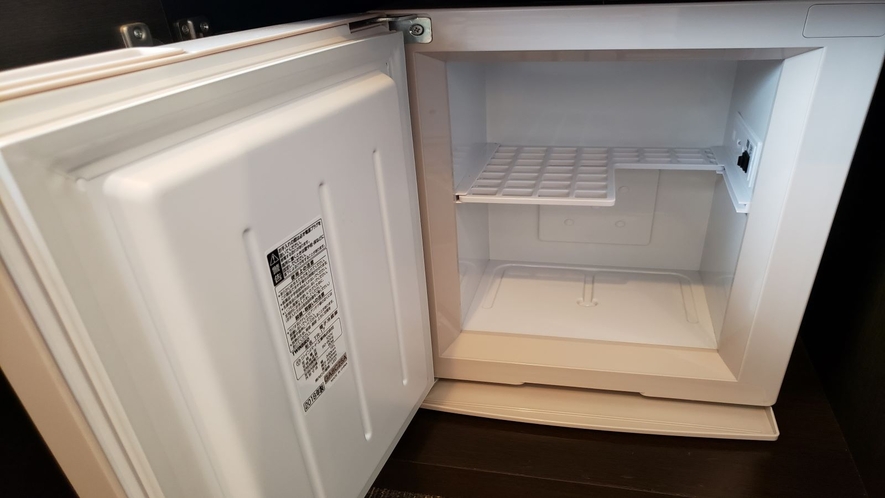 冷蔵庫～スイッチを入れてからご利用ください～