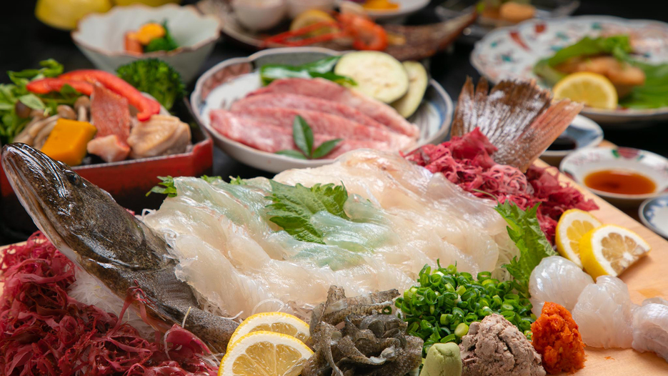 大分ヒラメ姿造り×おおいた和牛ステーキ×温泉地獄蒸し