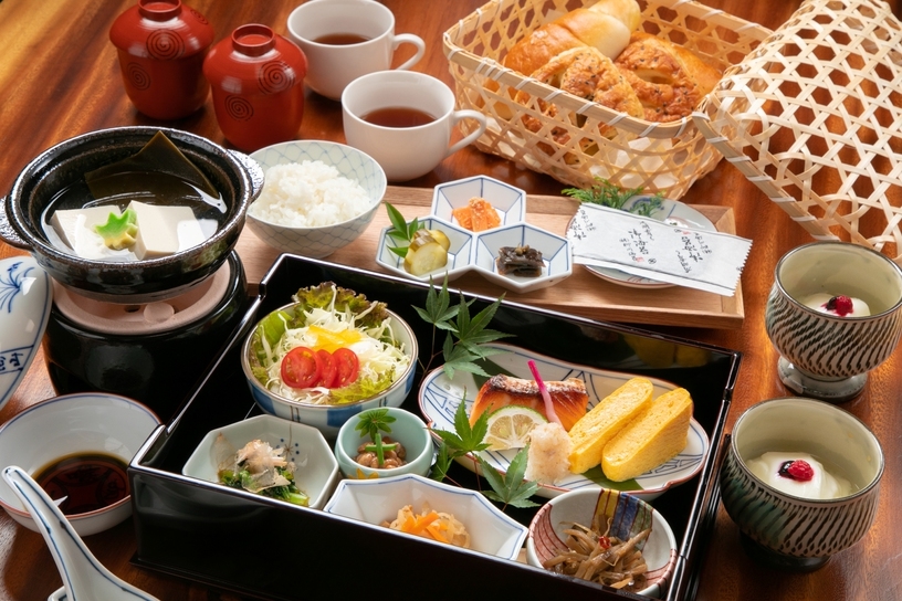 【朝食付】お夕食なしプラン！チェックイン20時までOK。サウナもご堪能♪