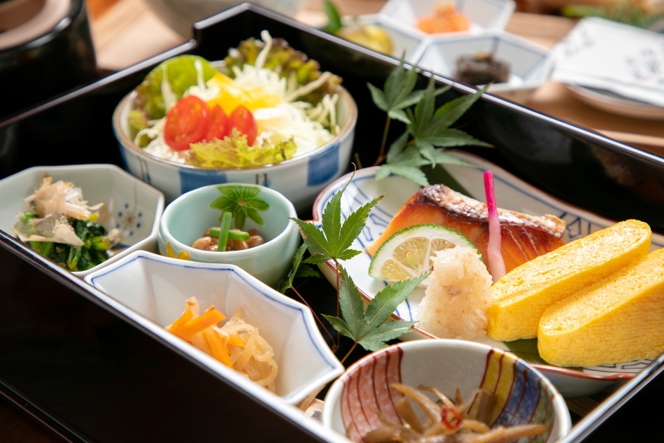 【朝食付】お夕食なしプラン！チェックイン20時までOK。サウナもご堪能♪