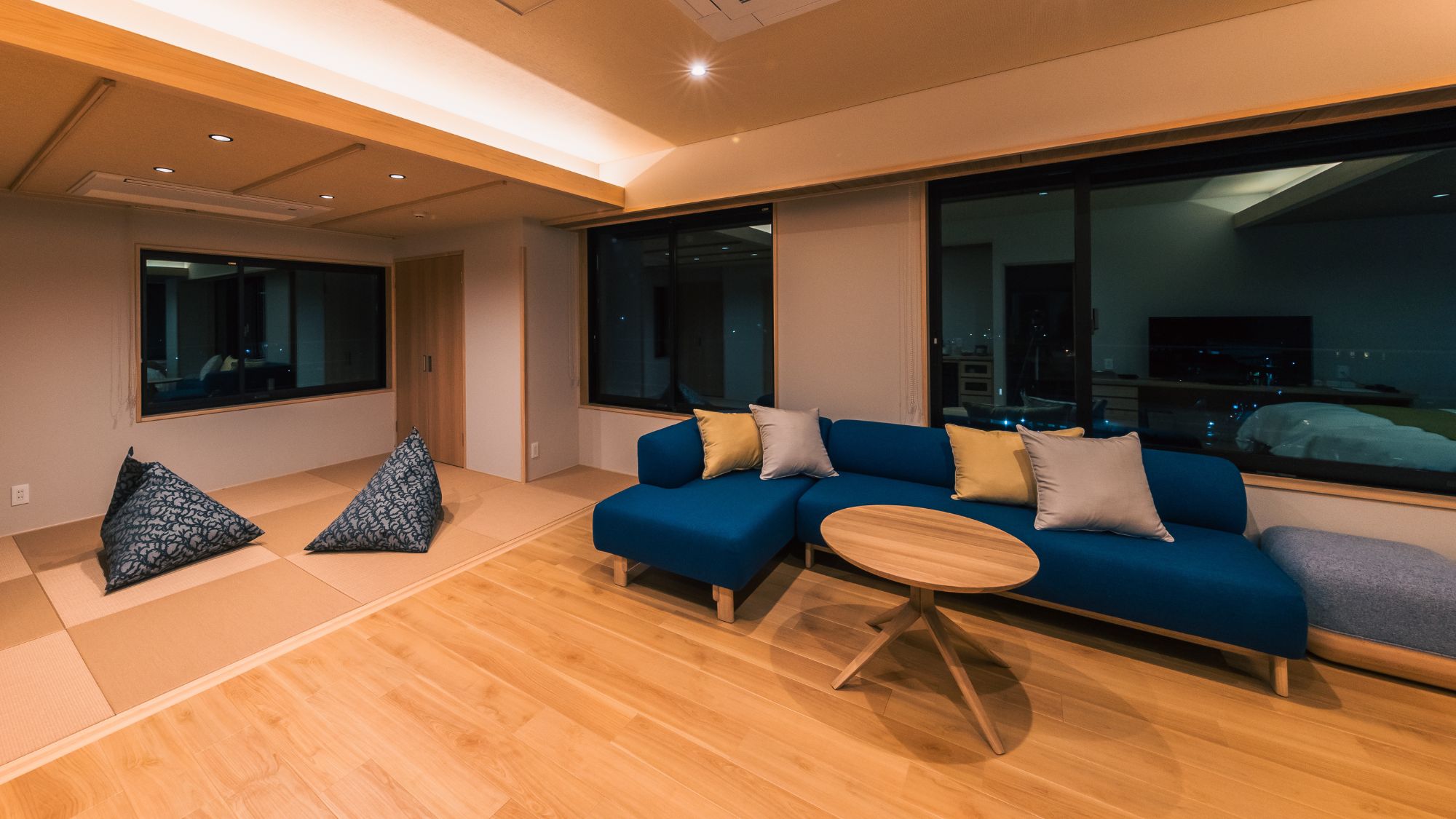 デラックスコーナールーム【8-9階 海側】