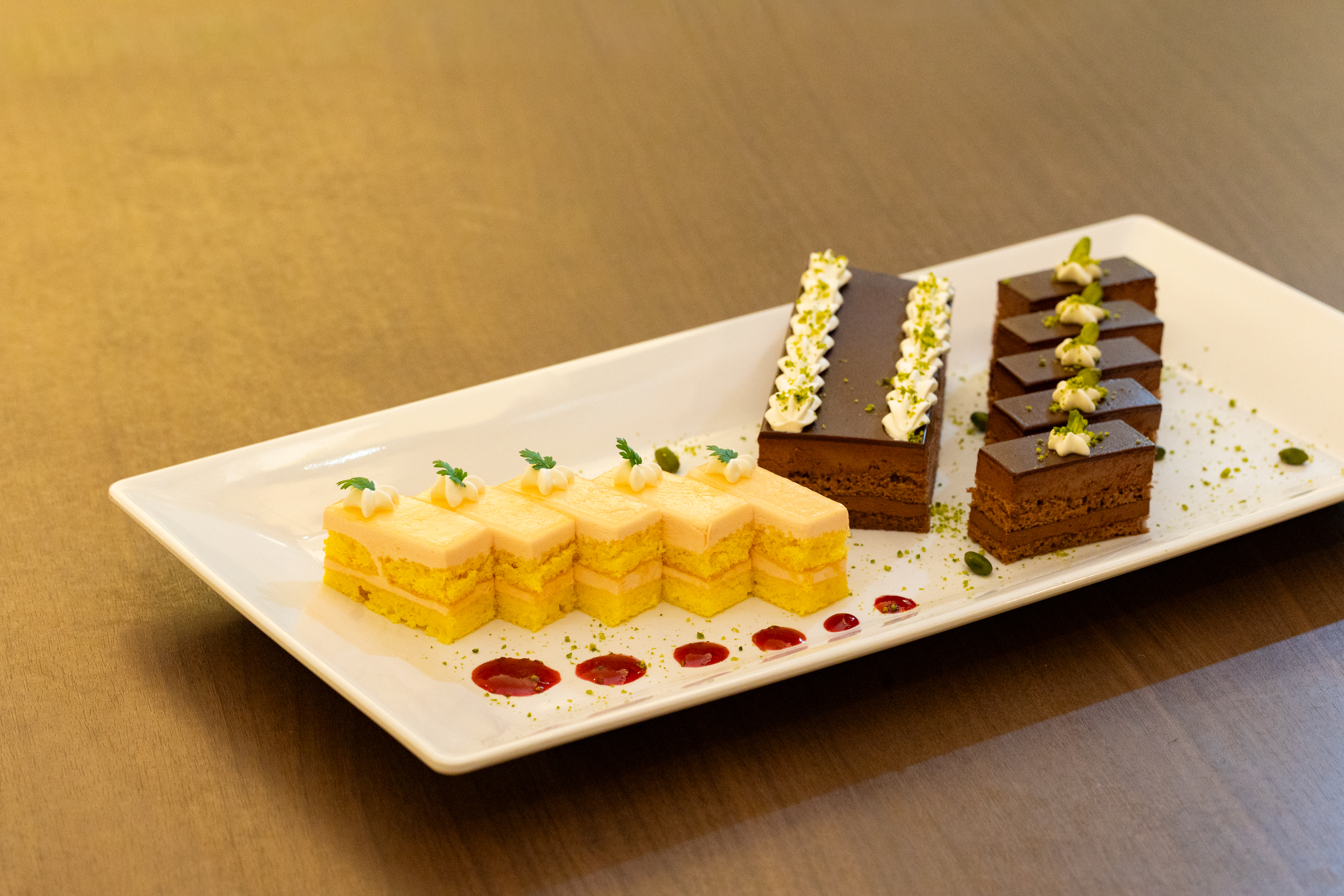 夕食ビュッフェ　ケーキ