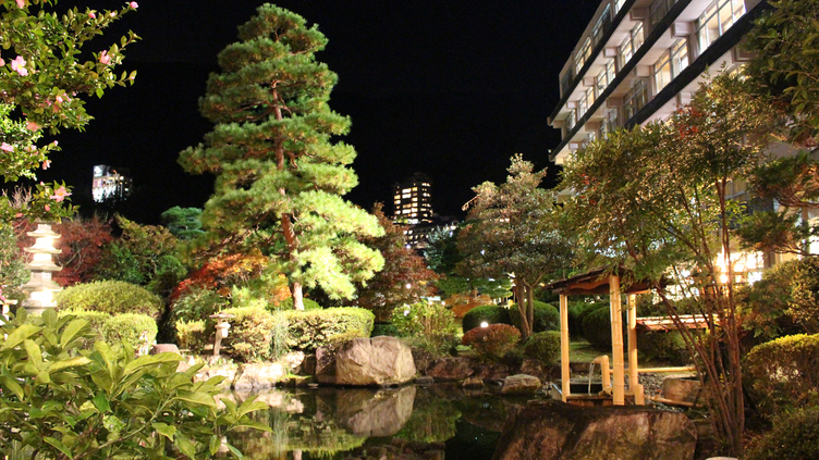 【楽天限定】庭園側のお部屋確約◆カップルも大人数のご家族も♪温泉・景色・飛騨牛料理堪能