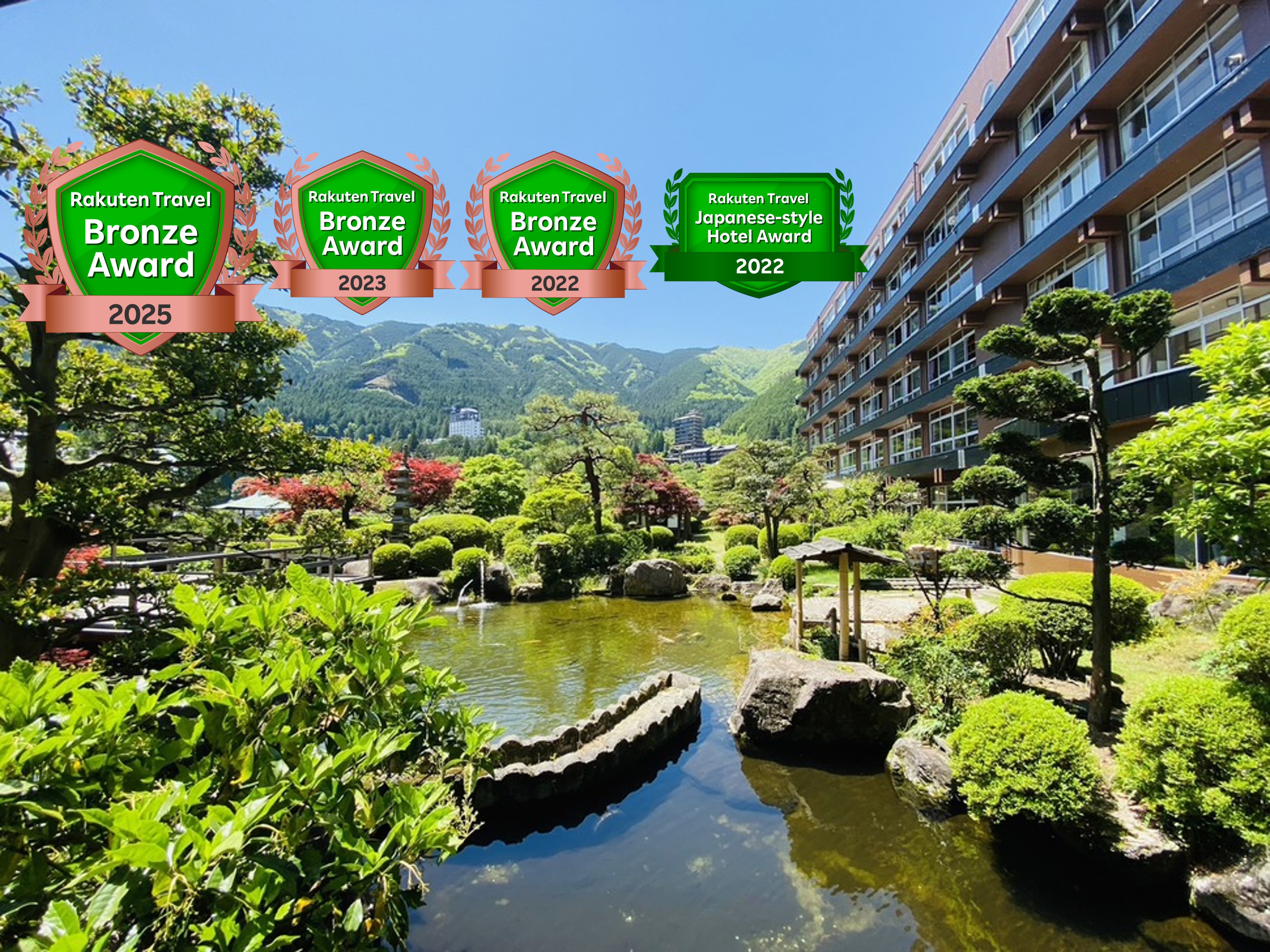 飛騨川や高山線を望む庭園は散策可能