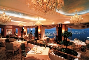 【Petrus　レストラン　ペトリュス】2011年香港ミシュラン1ツ星受賞の最高級のフレンチ