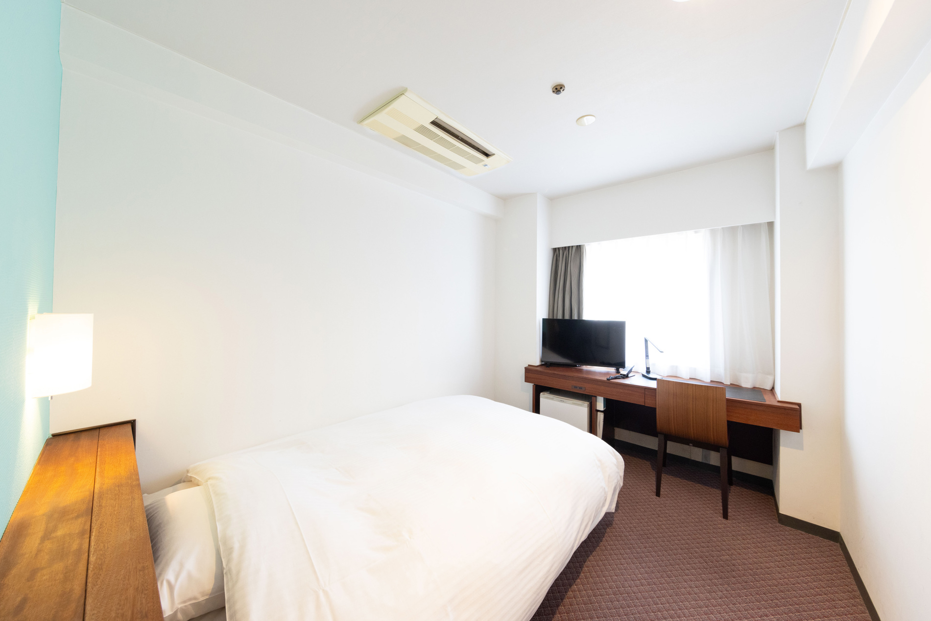 ◇禁煙◇スタンダードシングル｜無料ＷＩ−ＦＩ｜無料有線ＬＡＮ