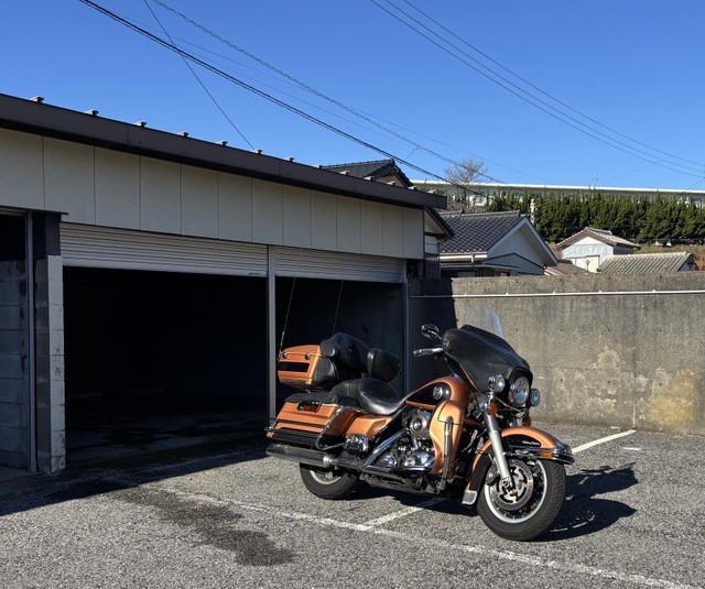大切なバイク・自転車を雨風から守れる専用ガレージ