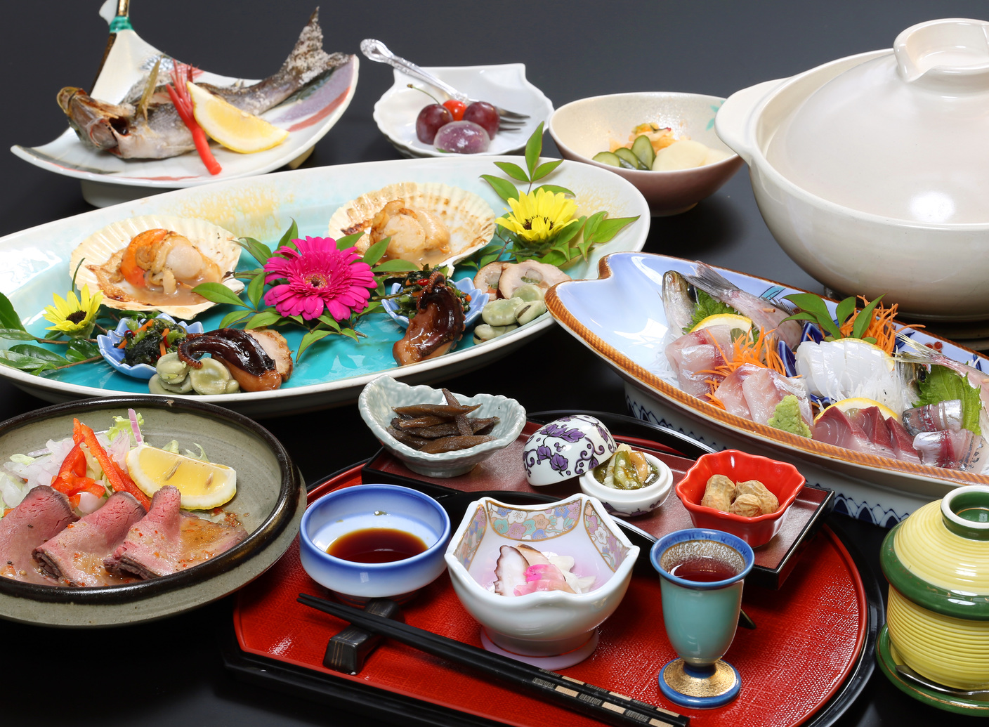 地魚お刺身とお肉のプラン　食事場所　部屋・個別食事処　宿おまかせ