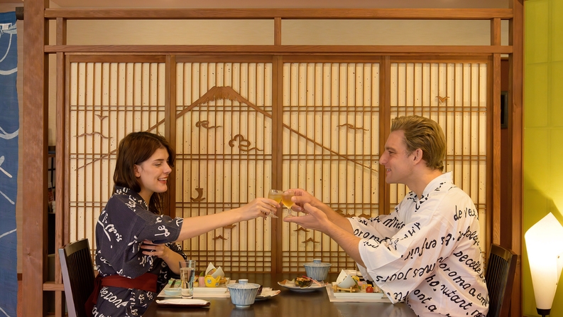 個室食事処で楽しむ月替わり会席＜ファミリー・カップル・少人数旅行に＞