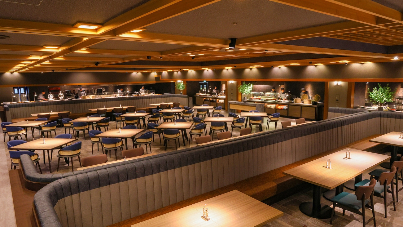 【5％OFF】【楽天スーパーSALE】クラシカルで贅沢な温泉リゾート 1泊2食付 基本バイキング