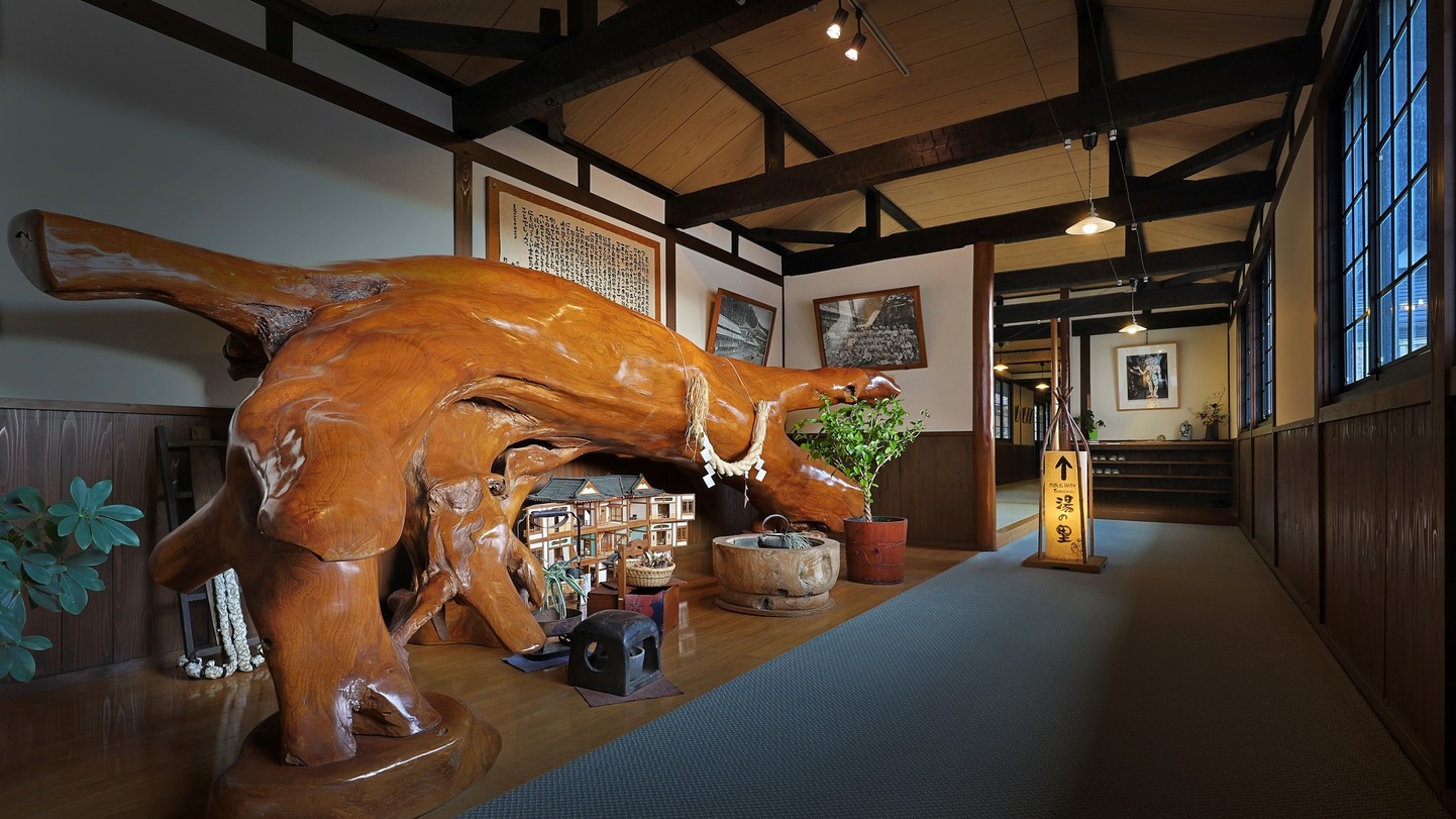 【一泊二食付】定番のスタンダードプラン　〜「中央館」・「東館」・「お部屋おまかせ」〜　