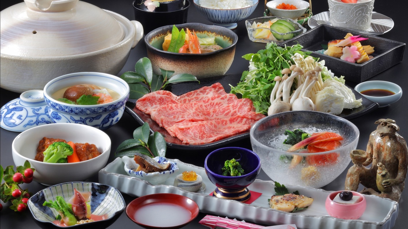 【一泊二食付】定番のスタンダードプラン　〜「中央館」・「東館」・「お部屋おまかせ」〜　