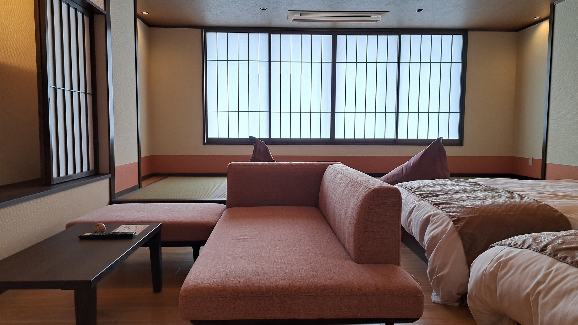 ☆★定番プラン★☆蔵王連峰を２３０度で一望しながら温泉で癒される♪１泊２食付スタンダードプラン