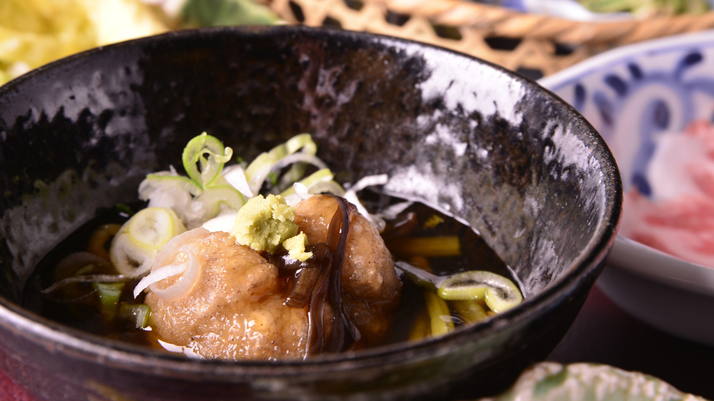 【佐渡の紅ズワイ蟹付（夕朝食付）】ひとり一杯の蟹！メインは越後もち豚しゃぶしゃぶ！魚沼の田舎会席